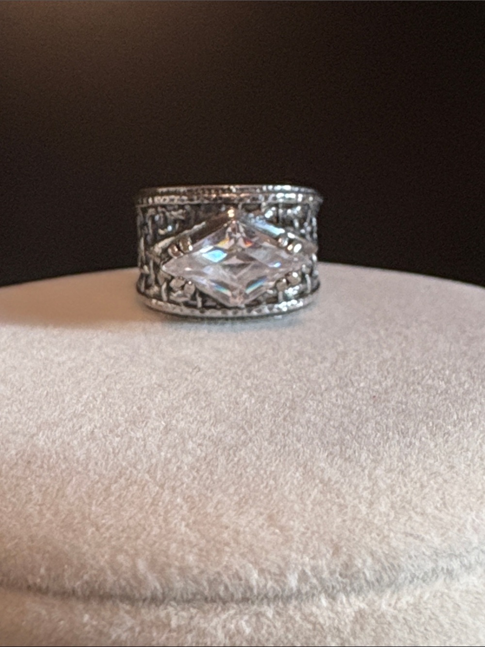 Silpada 925 Sterling Silver Ring with Clear Marquise CZ.